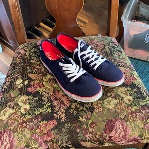 KEDS COURSA NAVY size 9.5